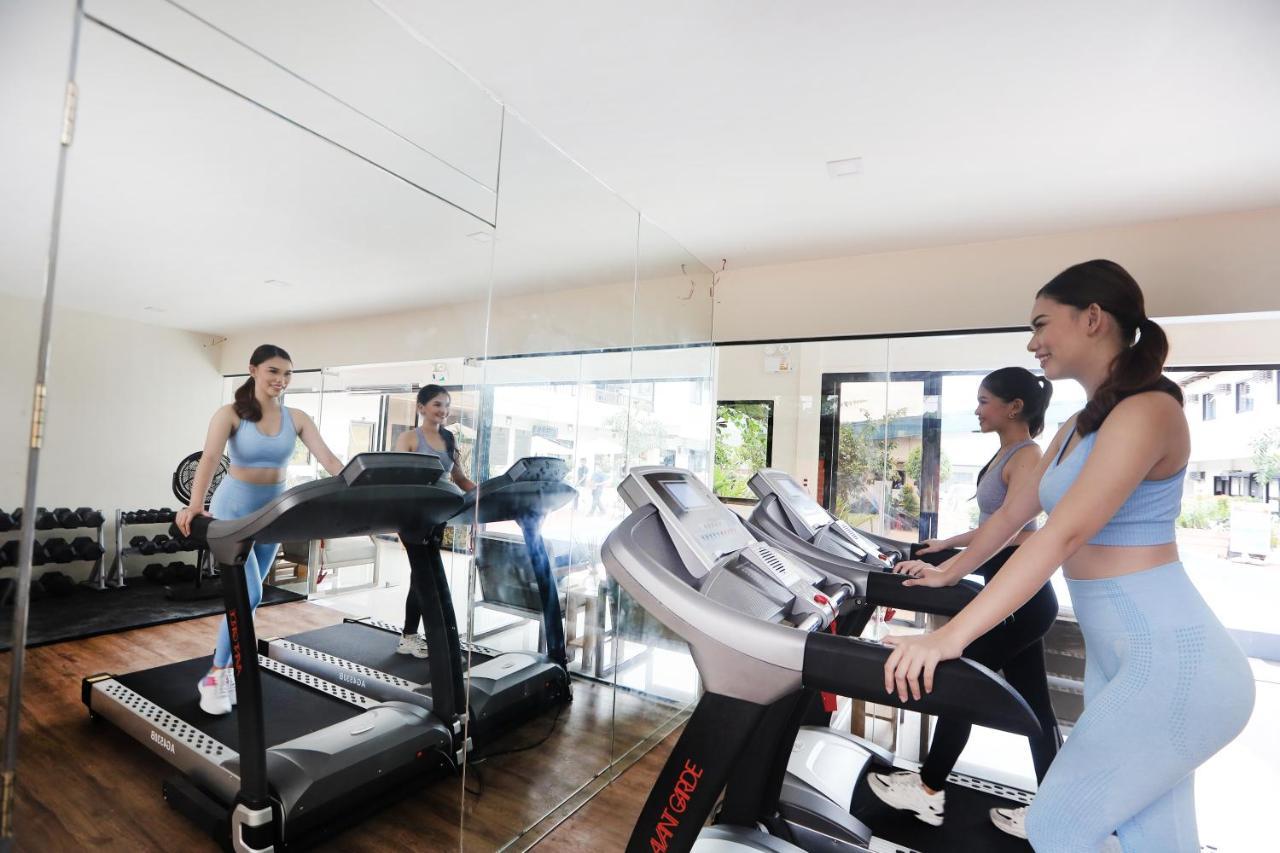 Aerostop Hotel & Restaurant Plaridel  Ngoại thất bức ảnh