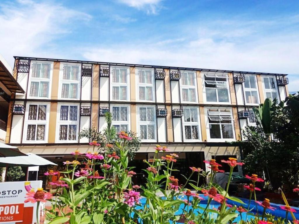 Aerostop Hotel & Restaurant Plaridel  Ngoại thất bức ảnh